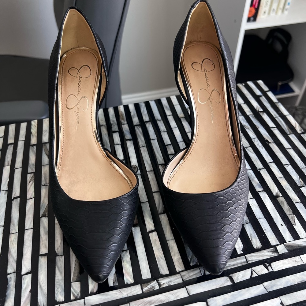Jessica Simpson Snake Skin Black Heels
